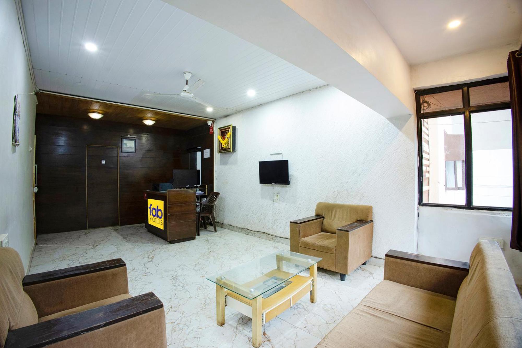 Fabhotel Comfort Stays - Nr Miramar Beach Panaji Exterior foto